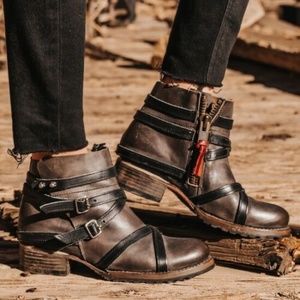 Freebird Madison Size 8